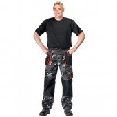 Pantaloni cu model camuflaj Emerton